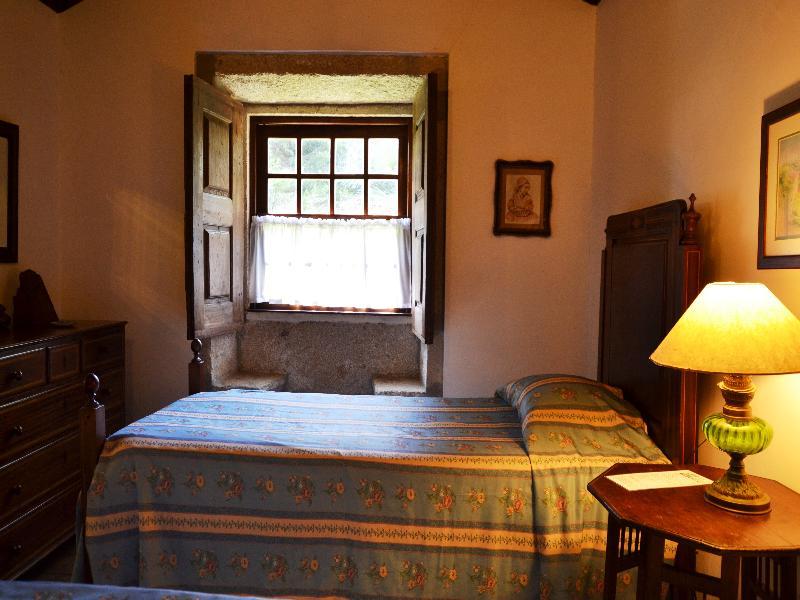 巴塞卢什Casa Dos Assentos De Quintiaes住宿加早餐旅馆 外观 照片